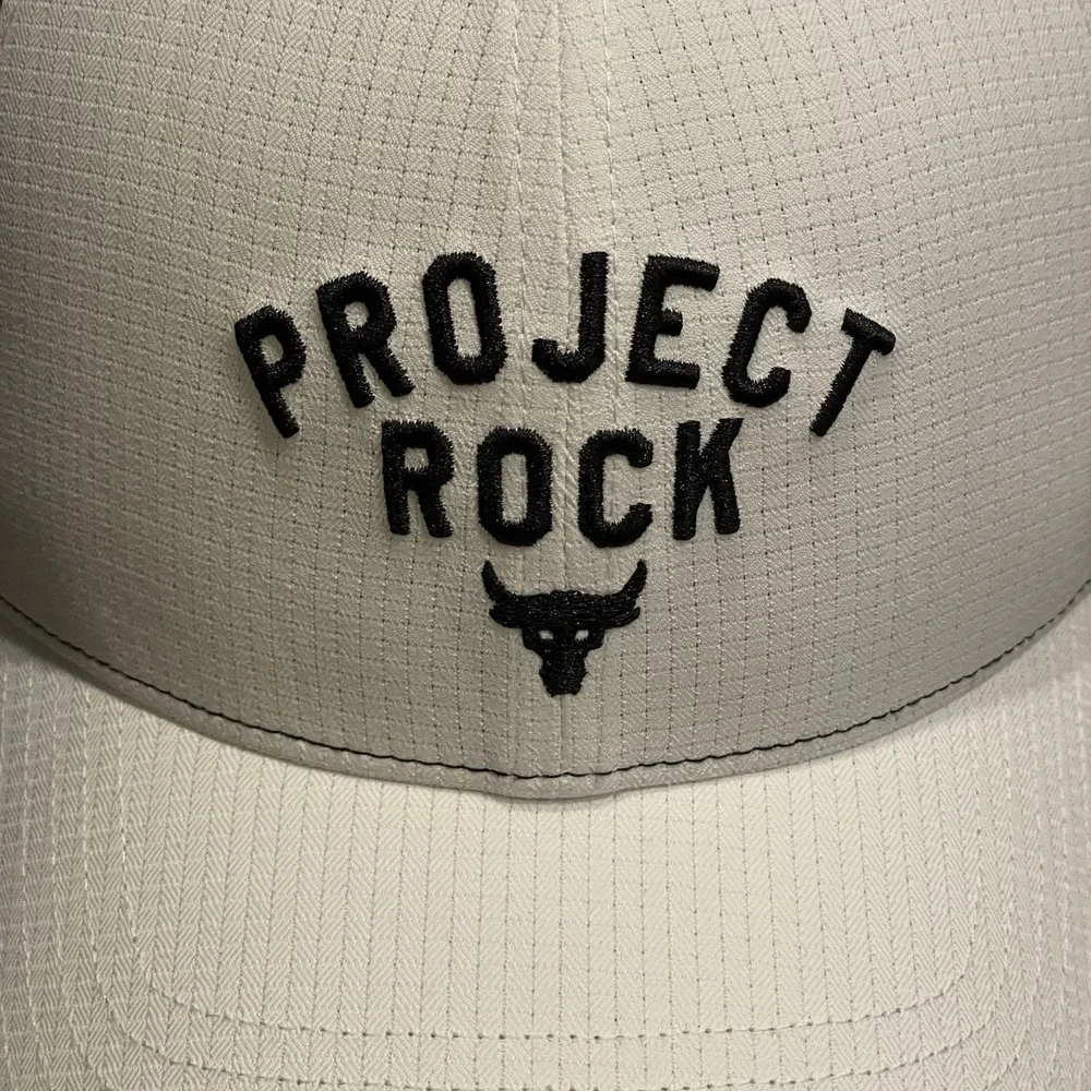 Under Armour Project Rock Men's Trucker Hat Snapback Cap White Black 1369815 NWT - Picture 2 of 6